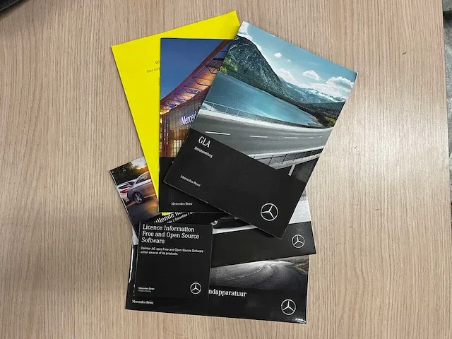 Mercedes-benz gla 200 amg night-edition premium plus 157pk facelift 2018 (origineel-nl), sr-743-f - afbeelding 49 van  54
