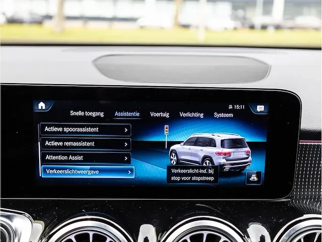 Mercedes-benz glb-klasse 200 automaat 2021 virtual navigatiesysteem stoelverwarming trekhaak 19"inch, r-329-ff - afbeelding 14 van  31
