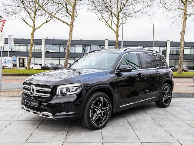 Mercedes-benz glb-klasse 200 automaat 2021 virtual navigatiesysteem stoelverwarming trekhaak 19"inch, r-329-ff - afbeelding 31 van  31