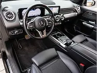 Mercedes-benz glb-klasse 200 automaat 2021 virtual navigatiesysteem stoelverwarming trekhaak 19"inch, r-329-ff - afbeelding 2 van  31