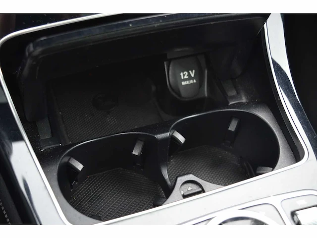 Mercedes-benz glc amg 4matic - personenauto - afbeelding 17 van  36