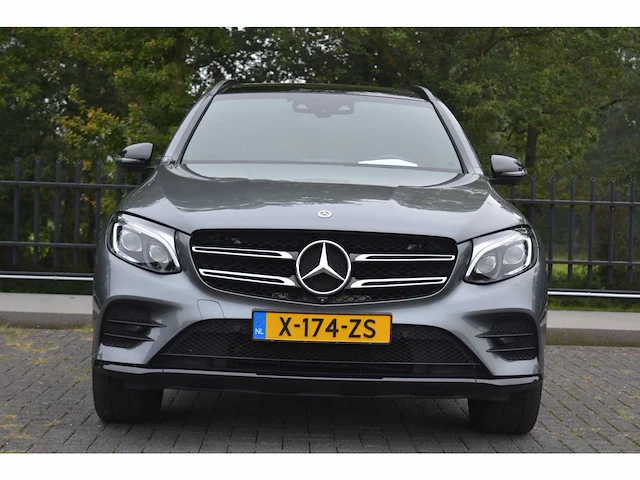 Mercedes-benz glc amg 4matic - personenauto - afbeelding 32 van  36
