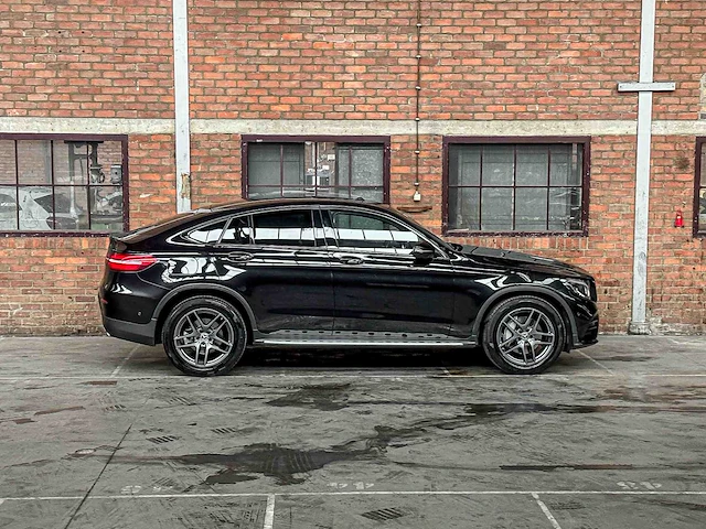 Mercedes-benz glc250 coupe amg line 4matic premium plus 211pk 2018 glc-klasse, xs-575-j - afbeelding 41 van  43