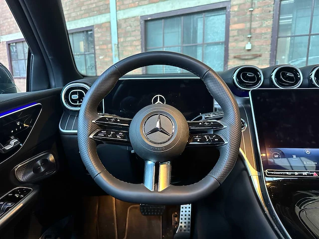 Mercedes-benz glc400e coupé 4matic amg line glc-klasse nieuw-model 252pk 2024 (origineel-nl + 1e eigenaar), x-292-rr - afbeelding 15 van  52