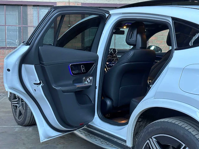 Mercedes-benz glc400e coupé 4matic amg line glc-klasse nieuw-model 252pk 2024 (origineel-nl + 1e eigenaar), x-292-rr - afbeelding 16 van  52