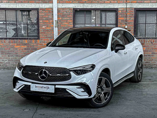 Mercedes-benz glc400e coupé 4matic amg line glc-klasse nieuw-model 252pk 2024 (origineel-nl + 1e eigenaar), x-292-rr - afbeelding 12 van  52