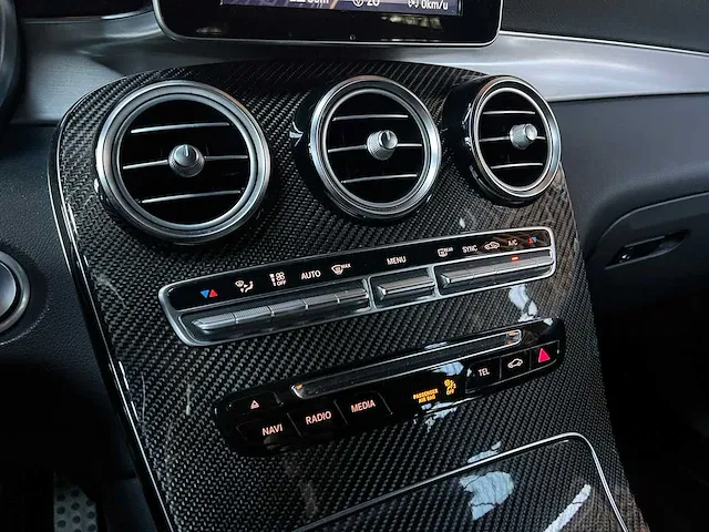 Mercedes-benz glc43 amg coupe 3.0 v6 4matic 367pk 2017 glc-klasse, n-146-gt - afbeelding 32 van  47