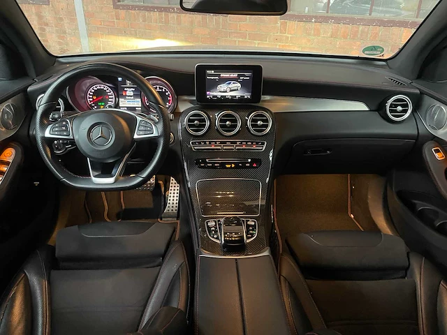 Mercedes-benz glc43 amg coupe 3.0 v6 4matic 367pk 2017 glc-klasse, n-146-gt - afbeelding 30 van  50