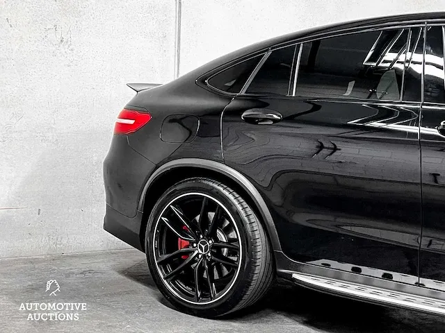 Mercedes-benz glc63s amg 4.0 v8 4matic+ coupe 510pk 2019 glc-klasse - afbeelding 3 van  74