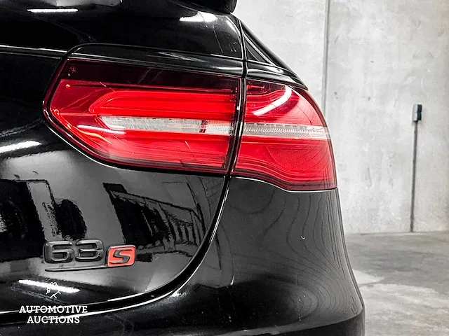 Mercedes-benz glc63s amg 4.0 v8 4matic+ coupe 510pk 2019 glc-klasse - afbeelding 14 van  74