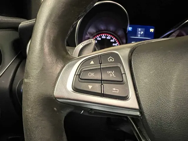 Mercedes-benz glc63s amg 4.0 v8 4matic+ coupe 510pk 2019 glc-klasse - afbeelding 29 van  74