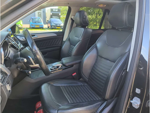 Mercedes-benz gle-klasse 250 d 4matic amg sport edition 2017 | rk-697-b i - afbeelding 27 van  32