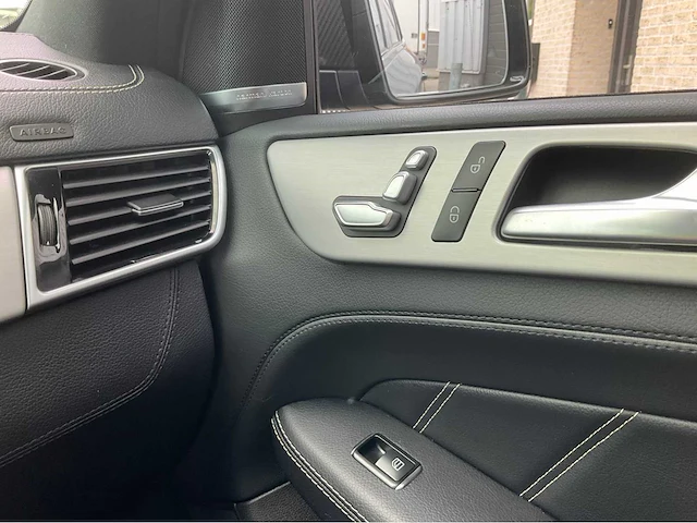 Mercedes-benz gle-klasse coupé amg 63 4matic - afbeelding 24 van  44