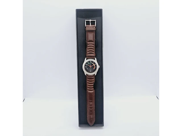Mercedes benz herenhorloge - trucker edition - afbeelding 2 van  7
