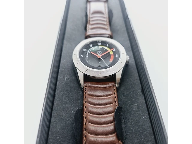 Mercedes benz herenhorloge - trucker edition - afbeelding 5 van  7