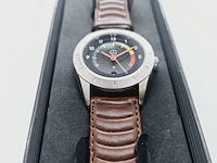 Mercedes benz herenhorloge - trucker edition - afbeelding 5 van  7