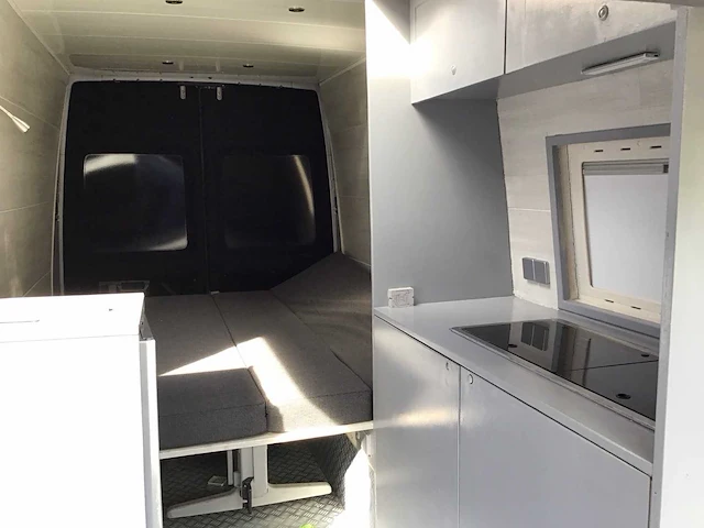 Mercedes-benz integraal 311cdi camper - afbeelding 16 van  37