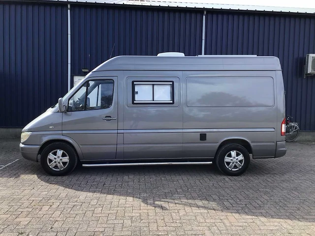 Mercedes-benz integraal 311cdi camper - afbeelding 2 van  37