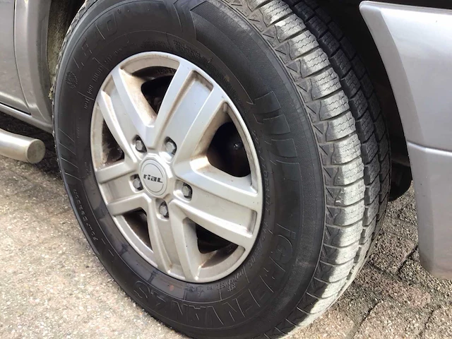 Mercedes-benz integraal 311cdi camper - afbeelding 30 van  37