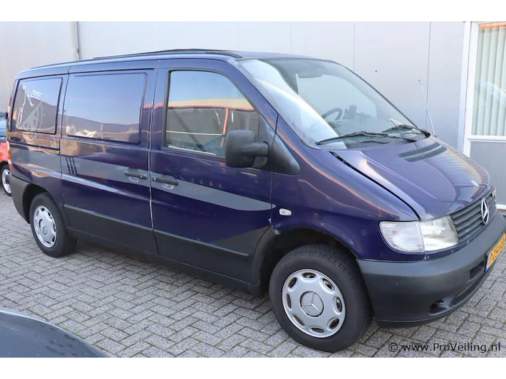 Veiling van diverse bedrijfs- en personenauto’s te wolvega