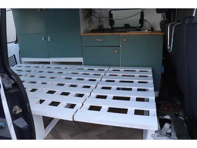 Mercedes-benz kampeerwagen type 108cdi | bwjr. 2003 | kenteken: p-254-rb - afbeelding 8 van  30