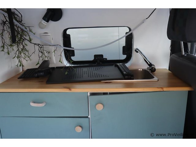 Mercedes-benz kampeerwagen type 108cdi | bwjr. 2003 | kenteken: p-254-rb - afbeelding 10 van  30