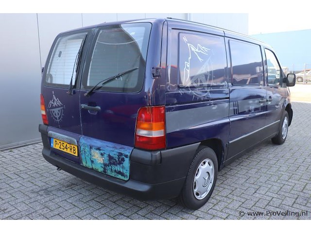 Mercedes-benz kampeerwagen type 108cdi | bwjr. 2003 | kenteken: p-254-rb - afbeelding 27 van  30