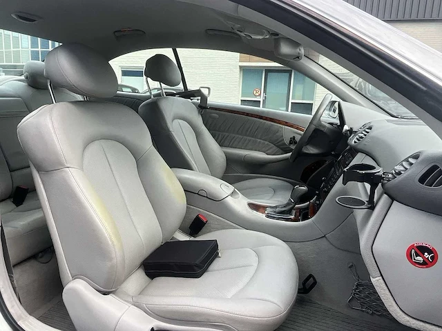 Mercedes-benz-klasse coupé 320 elegance 2003 | hsx-19-b - afbeelding 16 van  25