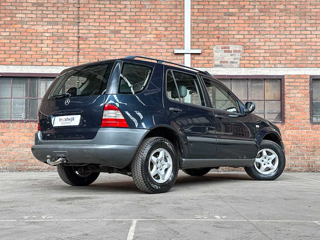 Mercedes-benz m-klasse 270 cdi 163pk 2001 (origineel-nl), 95-hf-sv - afbeelding 10 van  38
