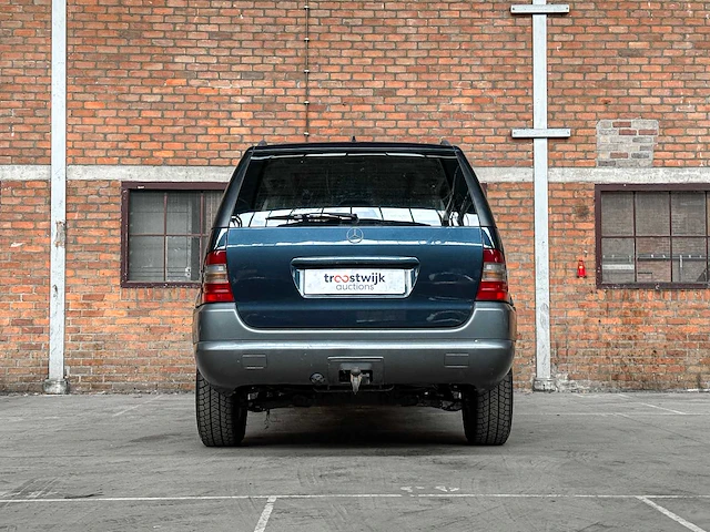 Mercedes-benz m-klasse 270 cdi 163pk 2001 (origineel-nl), 95-hf-sv - afbeelding 12 van  38