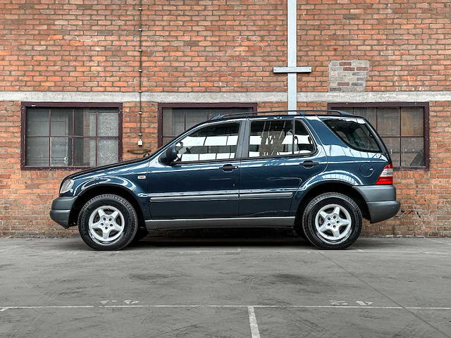 Mercedes-benz m-klasse 270 cdi 163pk 2001 (origineel-nl), 95-hf-sv - afbeelding 15 van  38