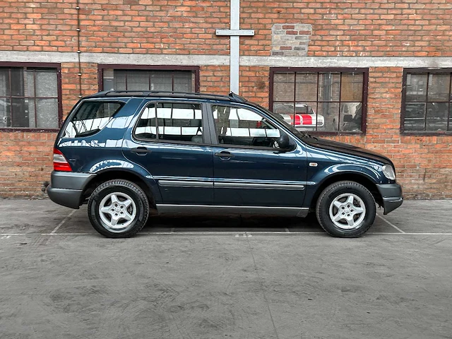 Mercedes-benz m-klasse 270 cdi 163pk 2001 (origineel-nl), 95-hf-sv - afbeelding 7 van  38