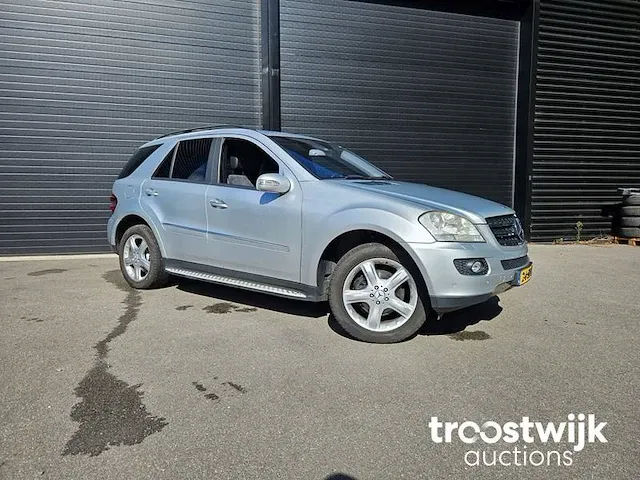 Mercedes-benz m-klasse 350 24-sv-lf - afbeelding 19 van  24