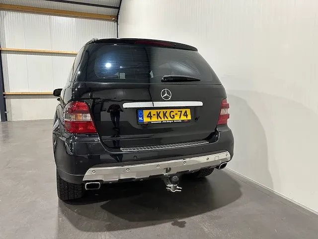 Mercedes-benz m-klasse 350 inspiration youngtimer 4-kkg-74 - afbeelding 18 van  24