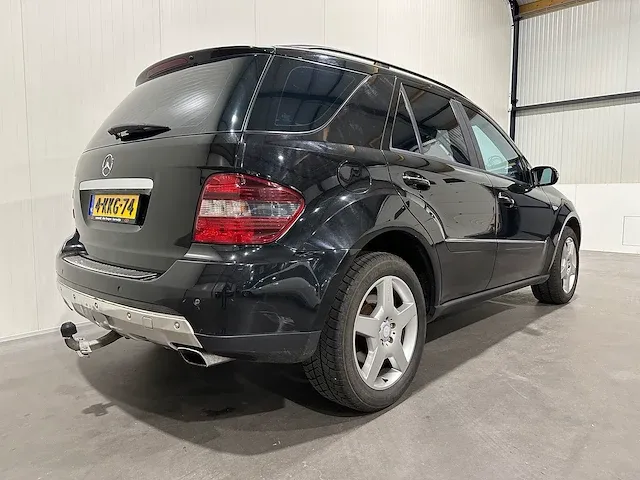 Mercedes-benz m-klasse 350 inspiration youngtimer 4-kkg-74 - afbeelding 20 van  24
