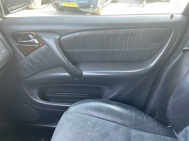 Mercedes-benz m-klasse ml 270 cdi bedrijfswagen - afbeelding 14 van  22