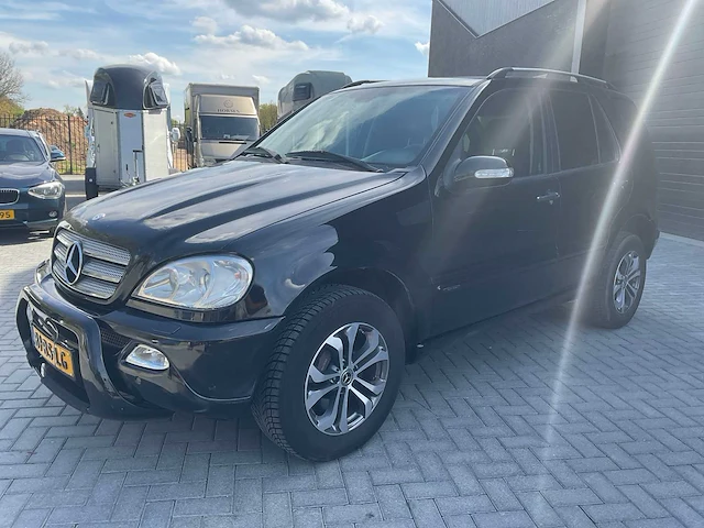 Mercedes-benz m-klasse ml 270 cdi bedrijfswagen - afbeelding 12 van  22