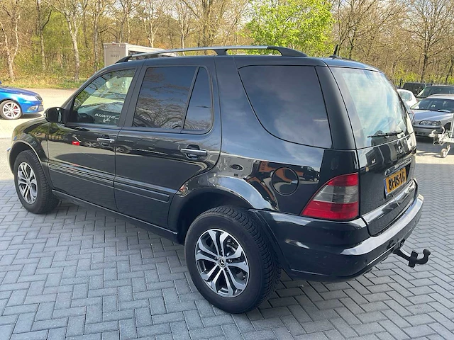 Mercedes-benz m-klasse ml 270 cdi bedrijfswagen - afbeelding 17 van  22