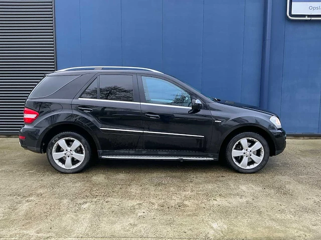 Mercedes-benz m-klasse ml350 cdi 4matic “youngtimer” bedrijfswagen - afbeelding 35 van  39