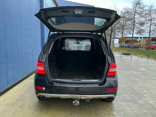 Mercedes-benz m-klasse ml350 cdi 4matic “youngtimer” bedrijfswagen - afbeelding 38 van  39