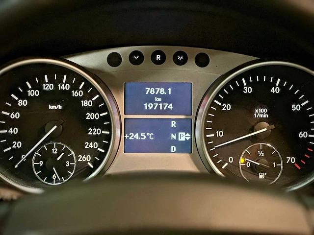 Mercedes-benz m500 amg styling automaat, 74-sf-sv - afbeelding 17 van  17