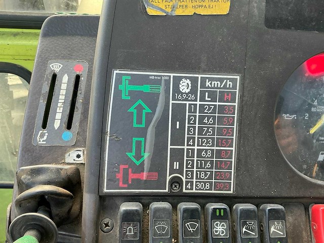 Mercedes-benz mb trac 1000 turbo vierwielaangedreven landbouwtractor - afbeelding 24 van  37