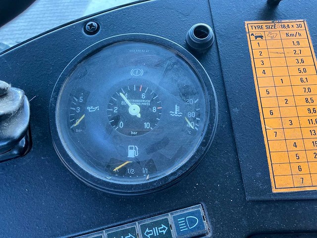 Mercedes-benz mb trac 1500 turbo vierwielaangedreven landbouwtractor - afbeelding 11 van  33