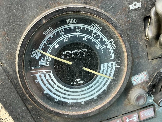 Mercedes-benz mb trac 1500 turbo vierwielaangedreven landbouwtractor - afbeelding 13 van  37