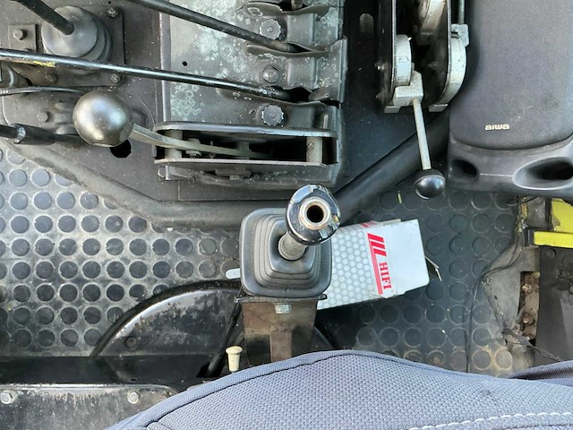 Mercedes-benz mb trac 1500 turbo vierwielaangedreven landbouwtractor - afbeelding 20 van  37