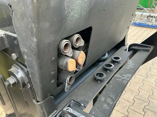 Mercedes-benz mb trac 1500 turbo vierwielaangedreven landbouwtractor - afbeelding 15 van  33