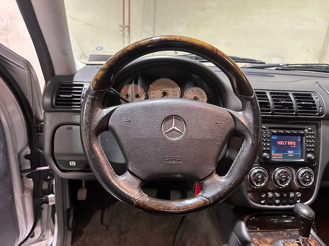 Mercedes-benz ml55 amg 5.5 v8 (btw) 347pk 2003 m-klasse, nl-kenteken youngtimer - afbeelding 14 van  42