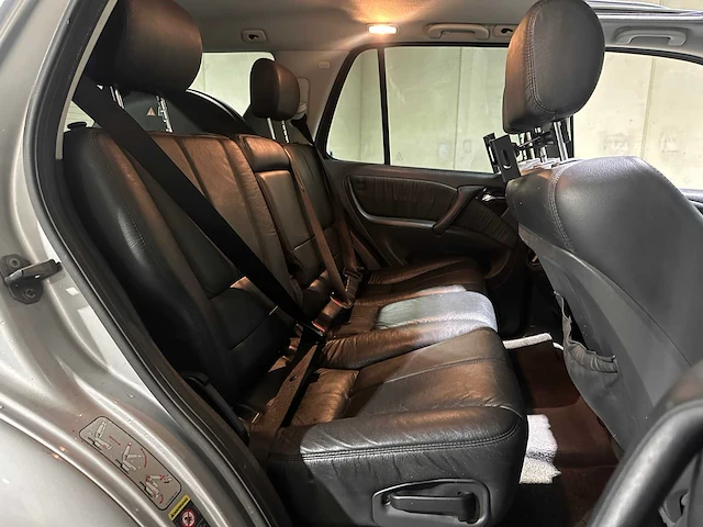 Mercedes-benz ml55 amg 5.5 v8 (btw) 347pk 2003 m-klasse, nl-kenteken youngtimer - afbeelding 30 van  42