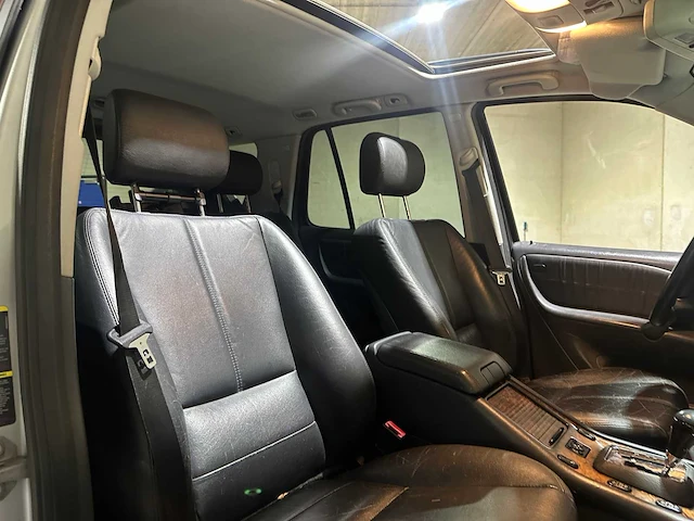 Mercedes-benz ml55 amg 5.5 v8 (btw) 347pk 2003 m-klasse, nl-kenteken youngtimer - afbeelding 35 van  42