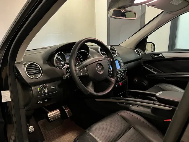 Mercedes-benz ml63 amg 6.2 v8 510pk 2006, r-677-xx -youngtimer- - afbeelding 14 van  47